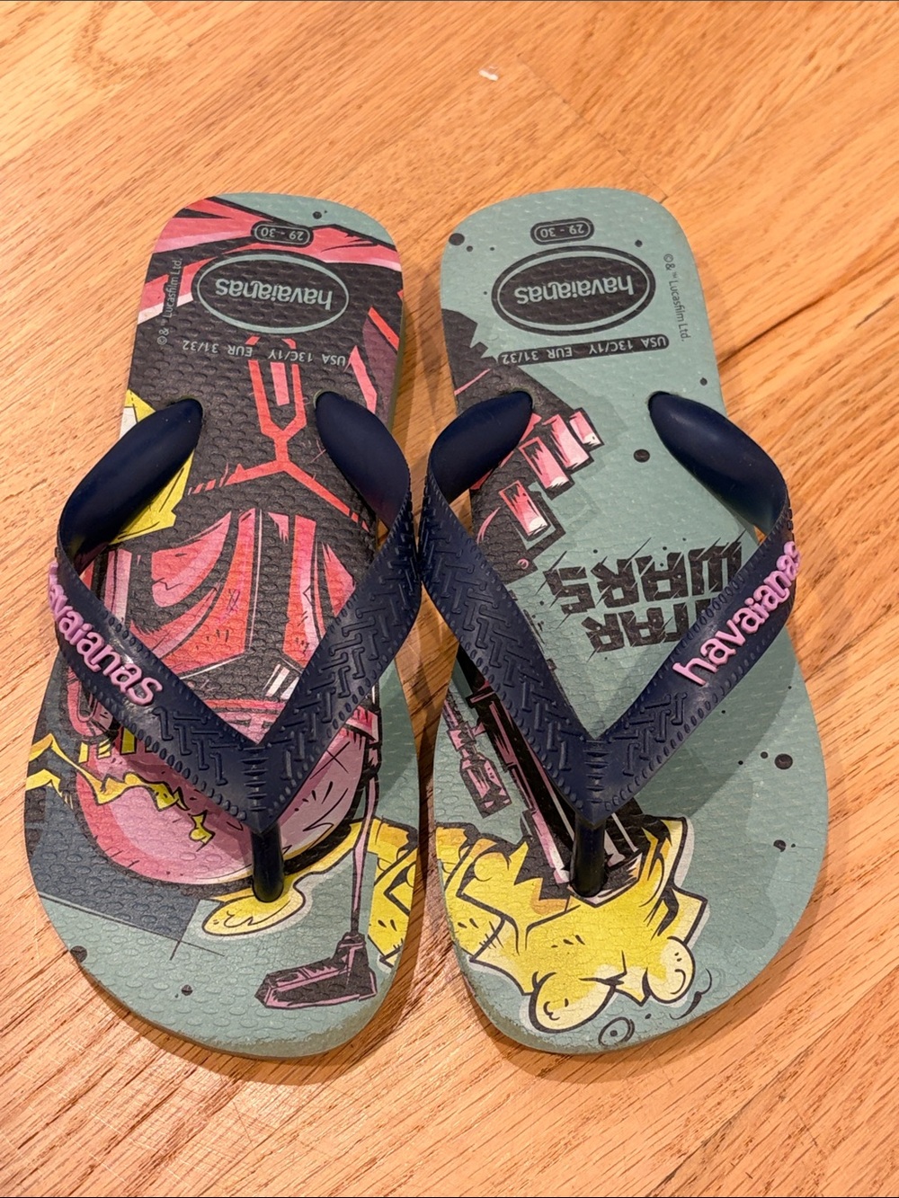 Havaianas Kids Graphic Flip Flops - Navy Straps with Pink Logo, 13C/ 1Y, 29-30